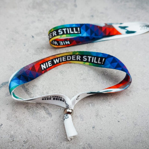 Motto Armbänder NBG PRIDE 2025 – Bild 2